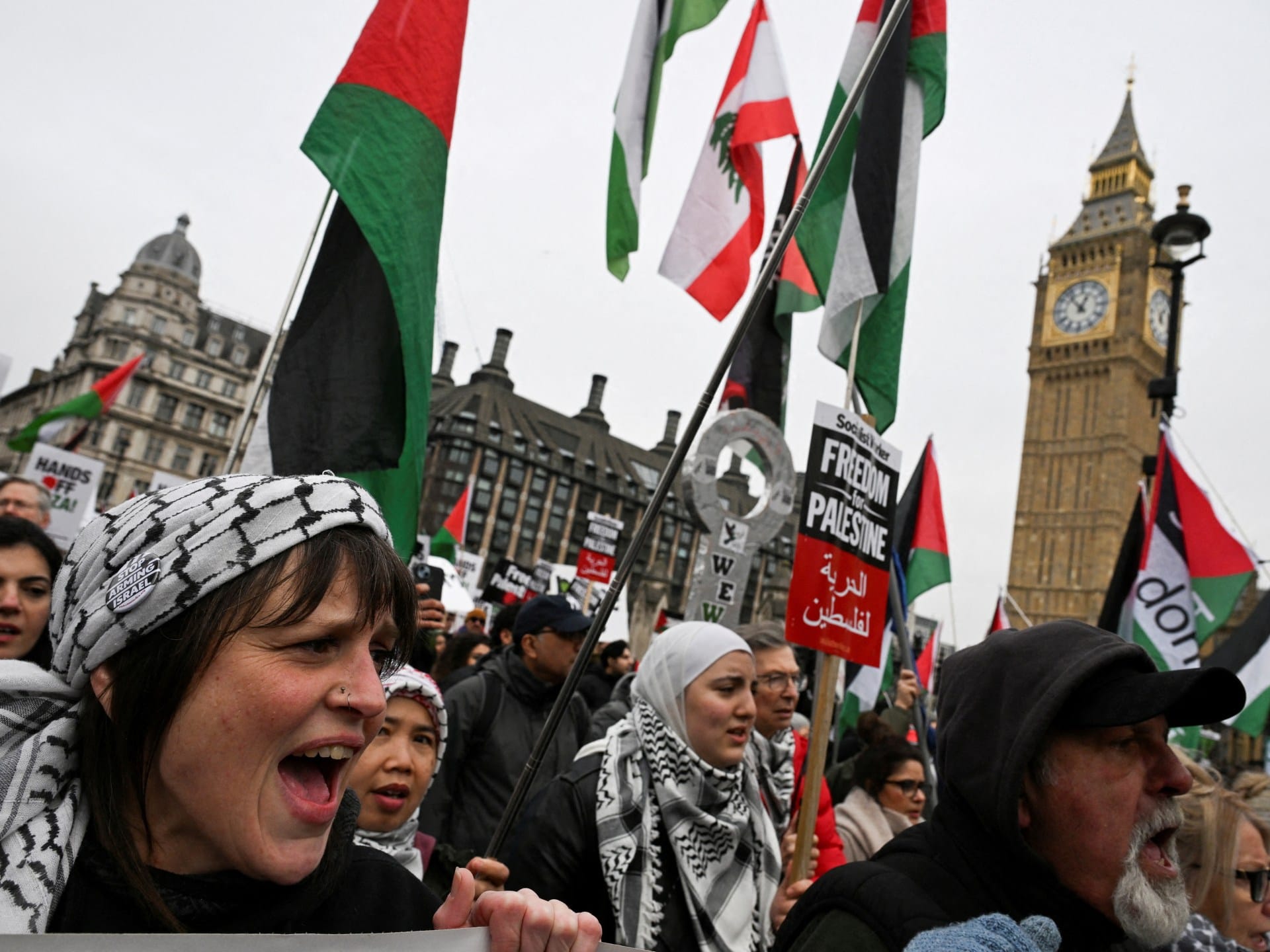 Thousands take part in London rally against Donald Trump’s Gaza plan | Protests News