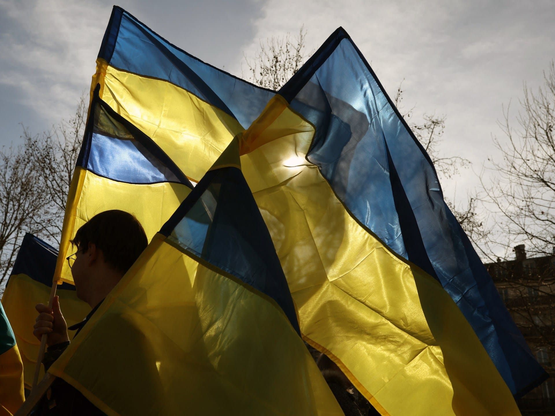 Ukraine’s Zelenskyy offers to leave office in exchange for peace, NATO | Russia-Ukraine war News