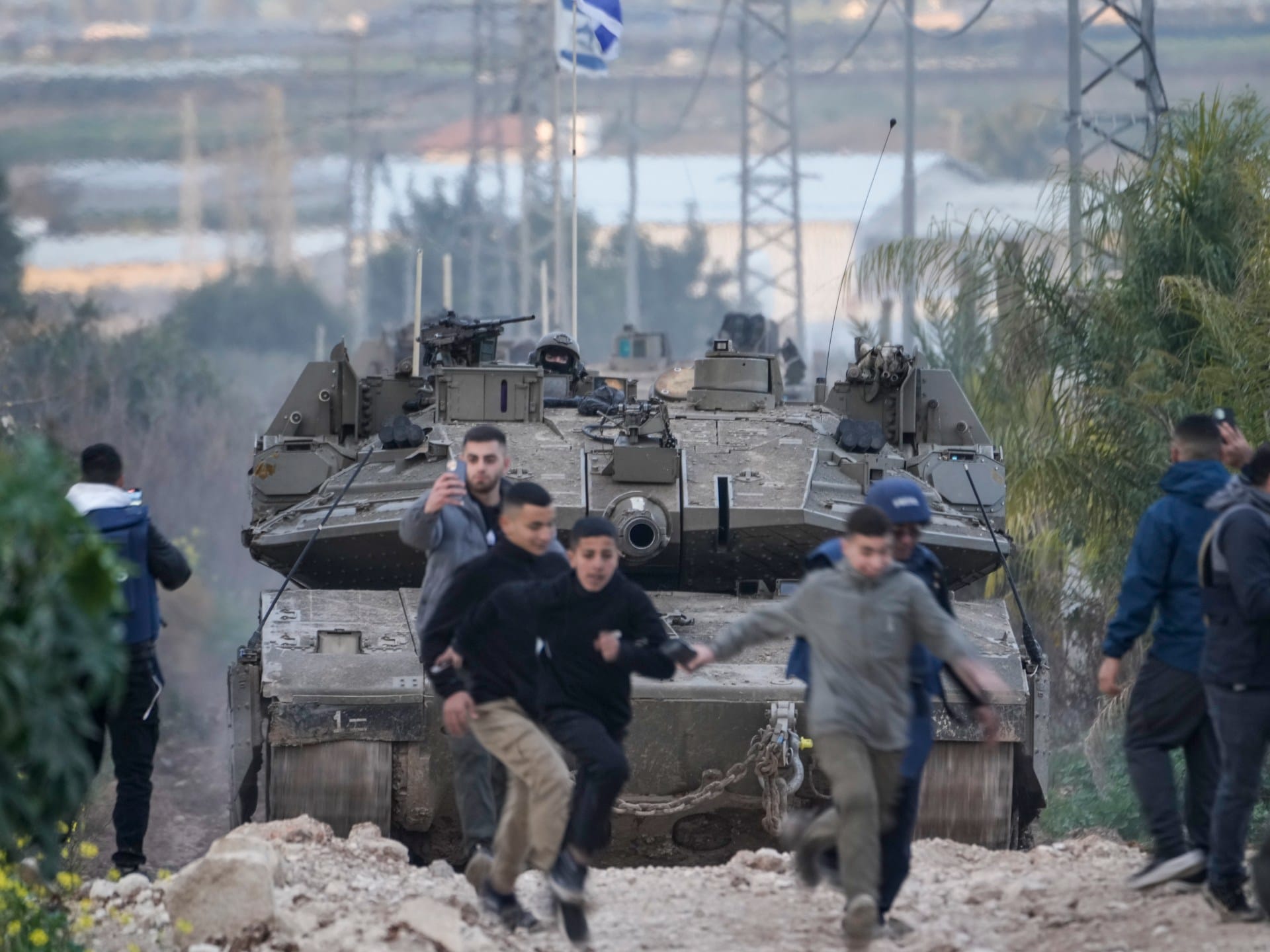 Israel deploys tanks as assault on occupied West Bank intensifies | Israel-Palestine conflict News
