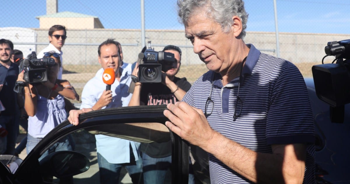 Prosecutors seek 15 years for ex-Spanish football president Villar | Football News