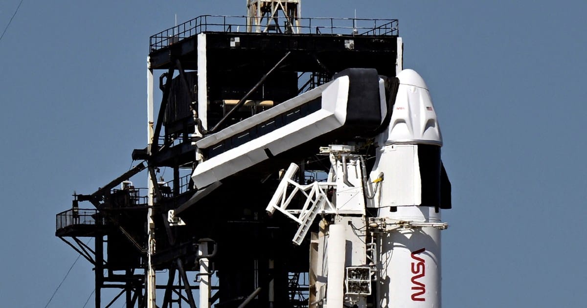 SpaceX delays flight to retrieve NASA astronauts stuck on space station | Space News SpaceX delays flight to retrieve NASA astronauts stuck on space station | Space News