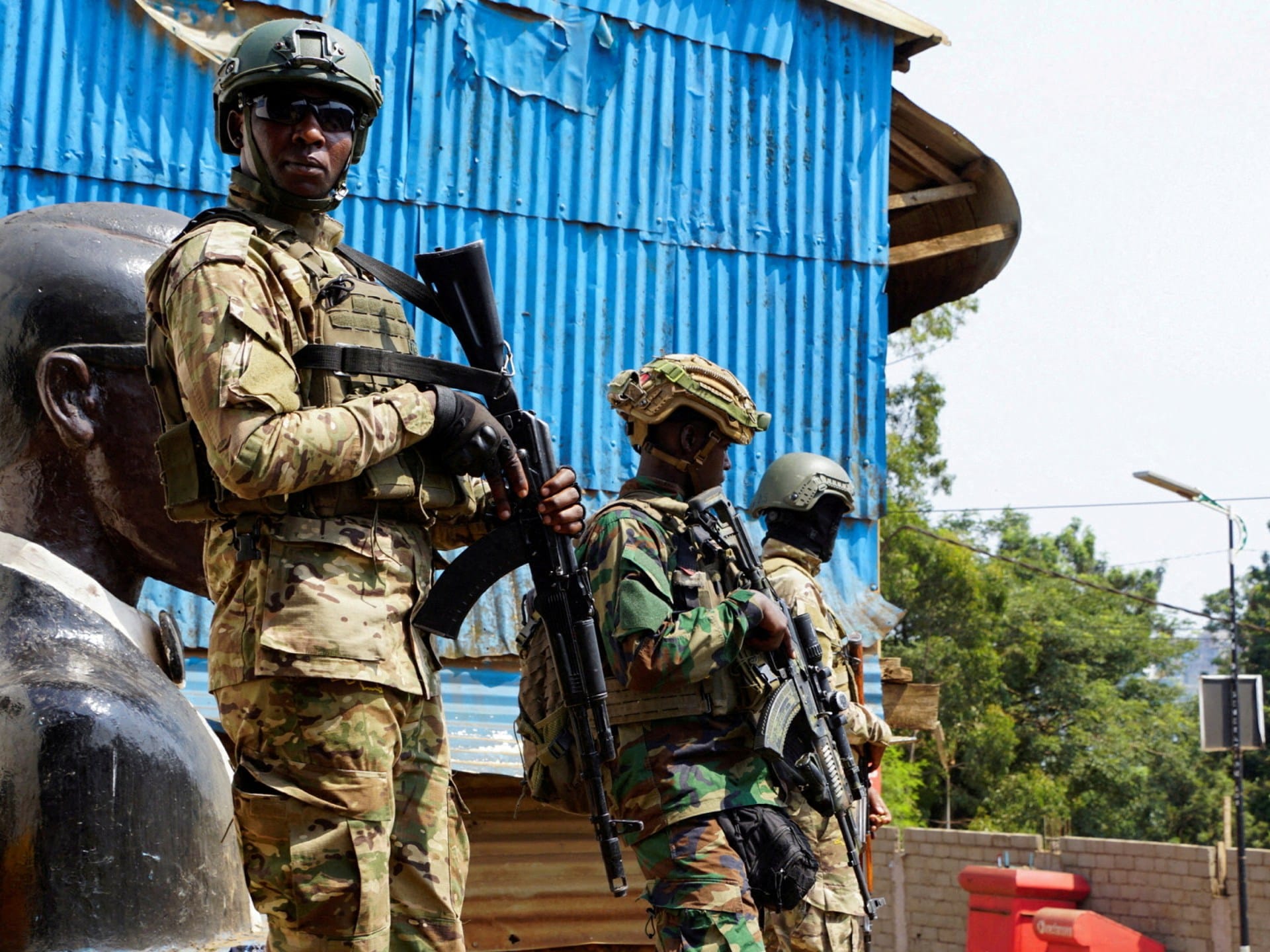 Renewed fighting in DR Congo as regional powers step up ceasefire efforts | Conflict News