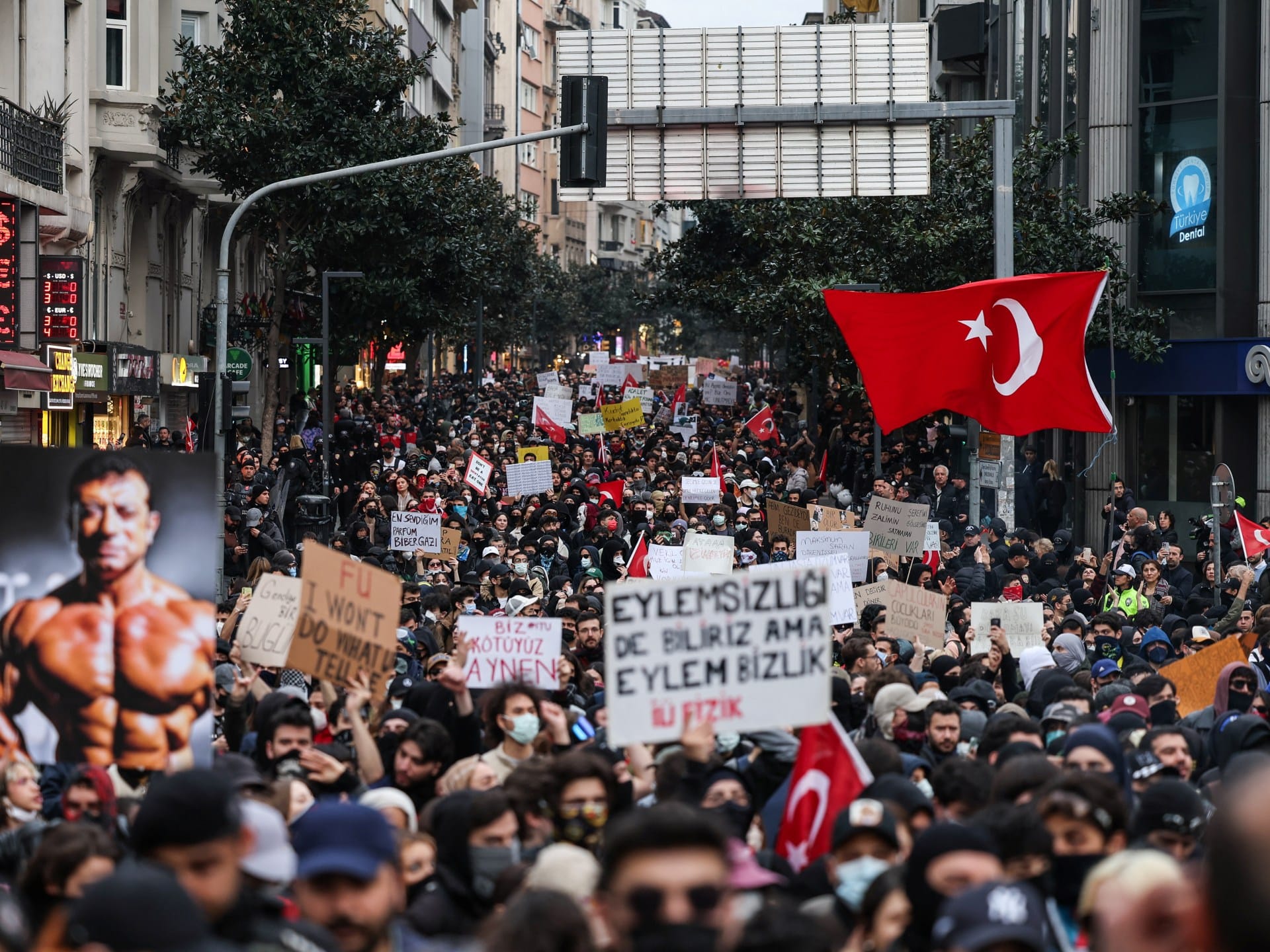 Istanbul divided as Erdogan rival’s arrest sparks anti-government protests | Politics News