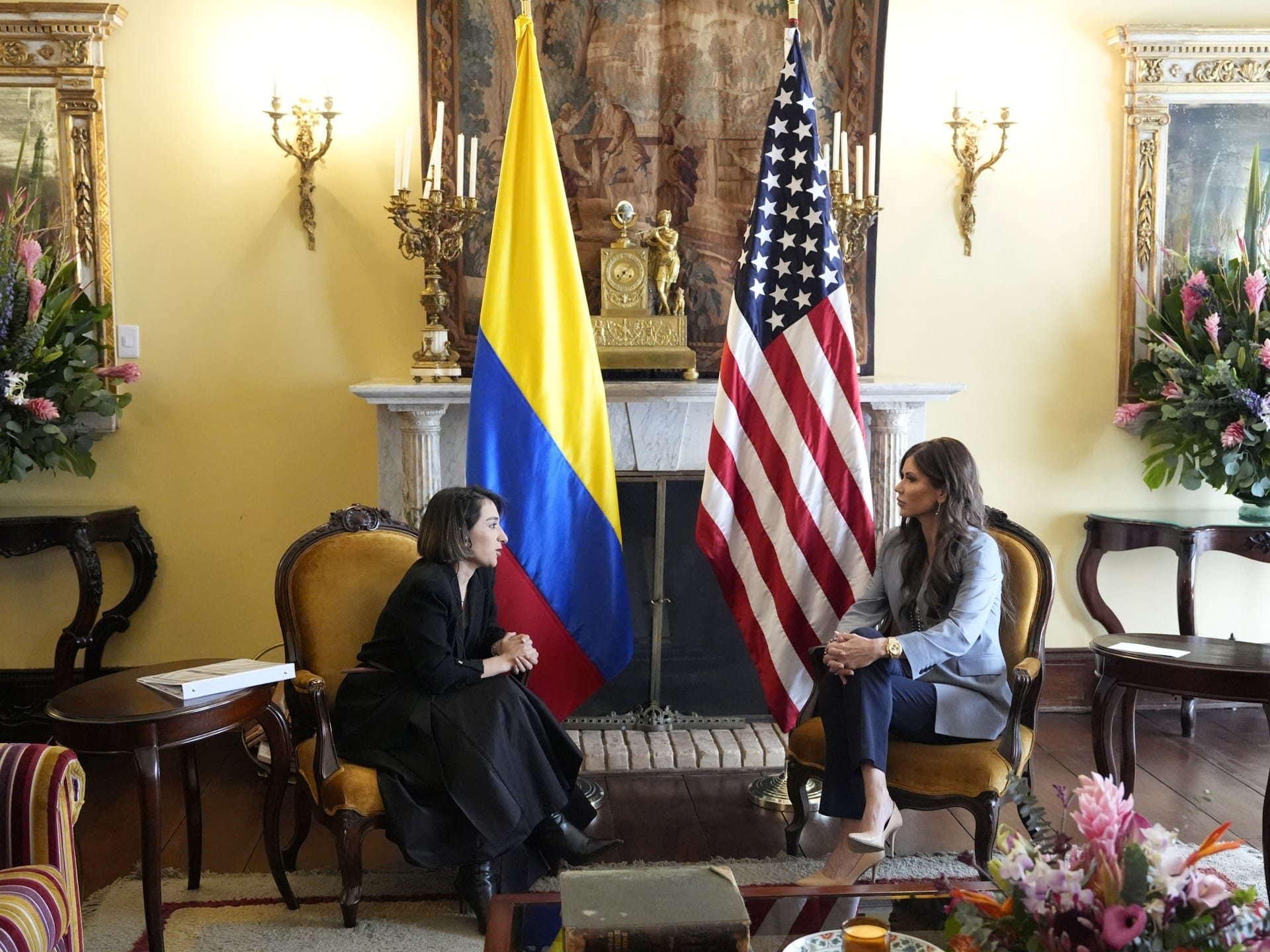 Colombia and the US agree to collect and share biometric data for migrants | Donald Trump News Colombia and the US agree to collect and share biometric data for migrants | Donald Trump News