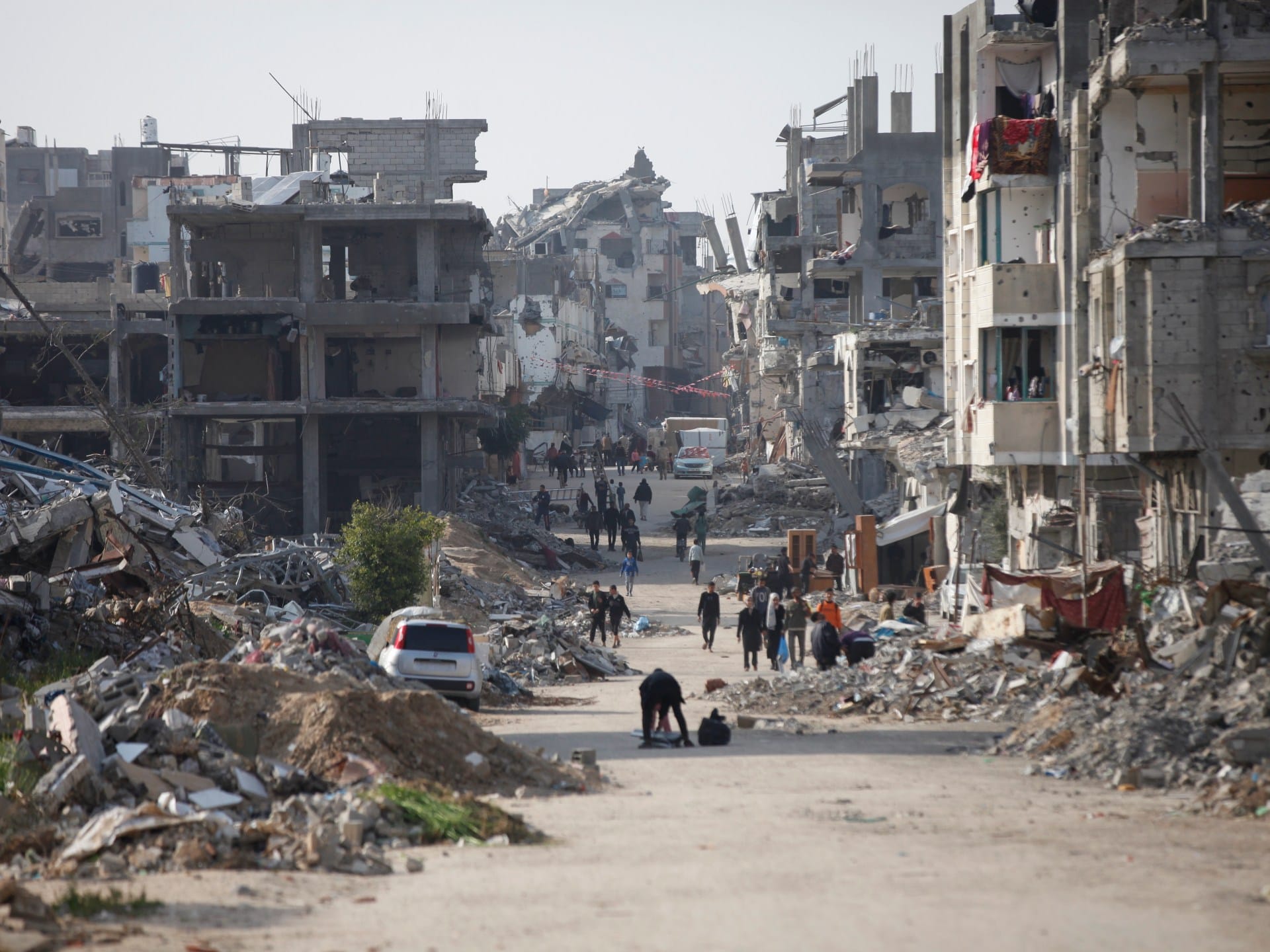 Hamas accuses Trump of aiding Israel’s Netanyahu in Gaza blockade | Israel-Palestine conflict News Hamas accuses Trump of aiding Israel’s Netanyahu in Gaza blockade | Israel-Palestine conflict News