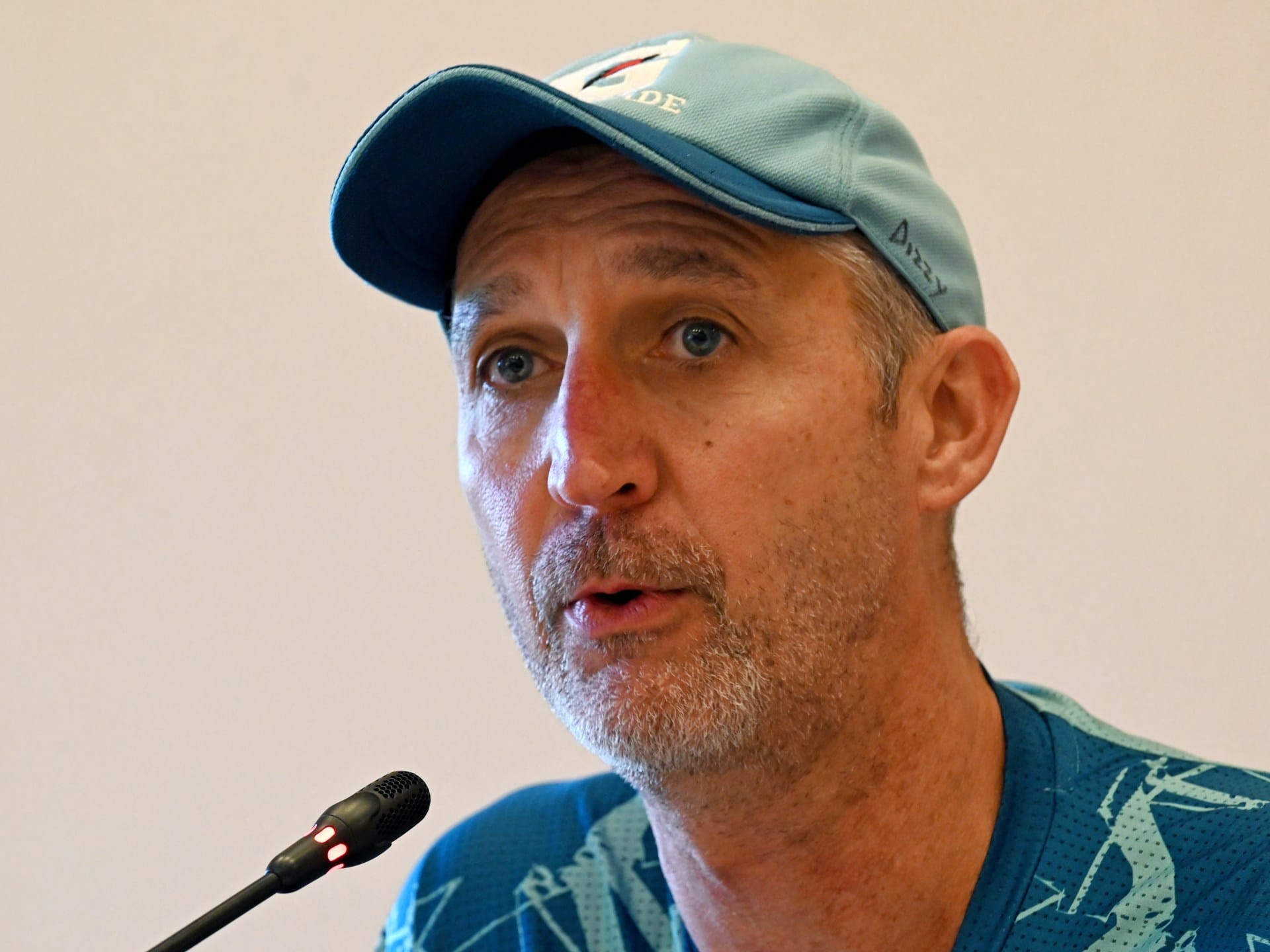Jason Gillespie labels Pakistan cricket coach Aaqib Javed ‘a clown’ | Cricket News