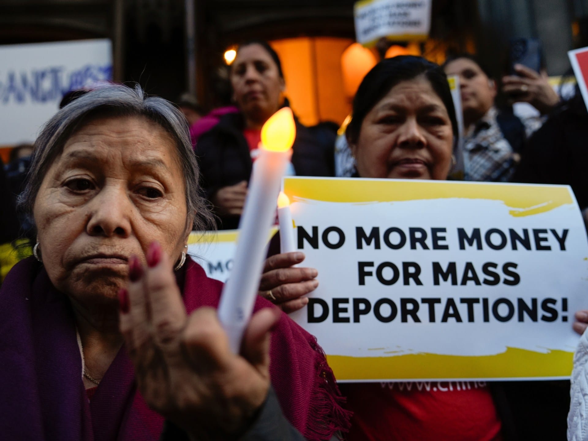 Trump revokes legal status for 530,000 immigrants in the US | News Trump revokes legal status for 530,000 immigrants in the US | News
