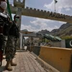Pakistani and Afghan forces clash at vital border crossing | Conflict News