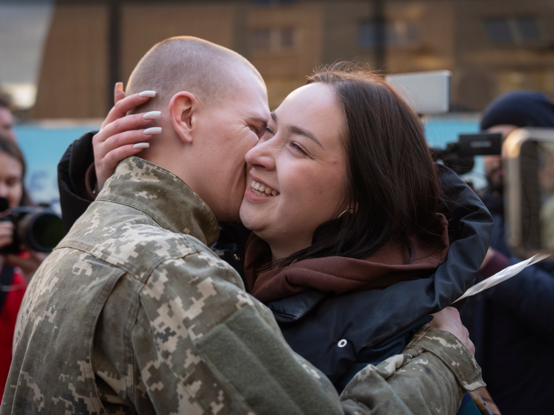 Russia, Ukraine exchange prisoners as Trump says Zelenskyy call ‘very good’ | Russia-Ukraine war News