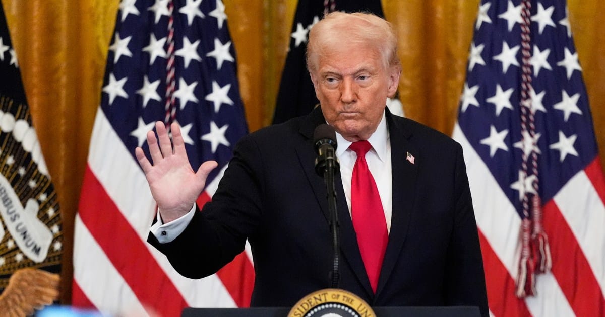 Trump announces 25 percent tariffs on cars, ramping up trade war | Donald Trump