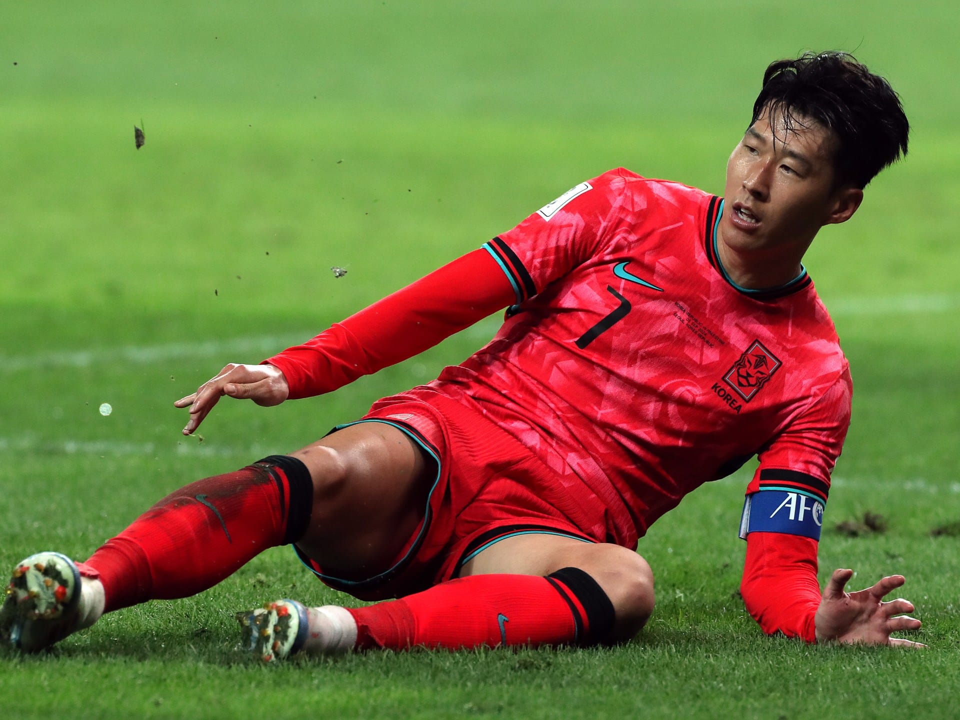 Tottenham captain Son sparks South Korea pitch reviews as World Cup bid hit | Football News