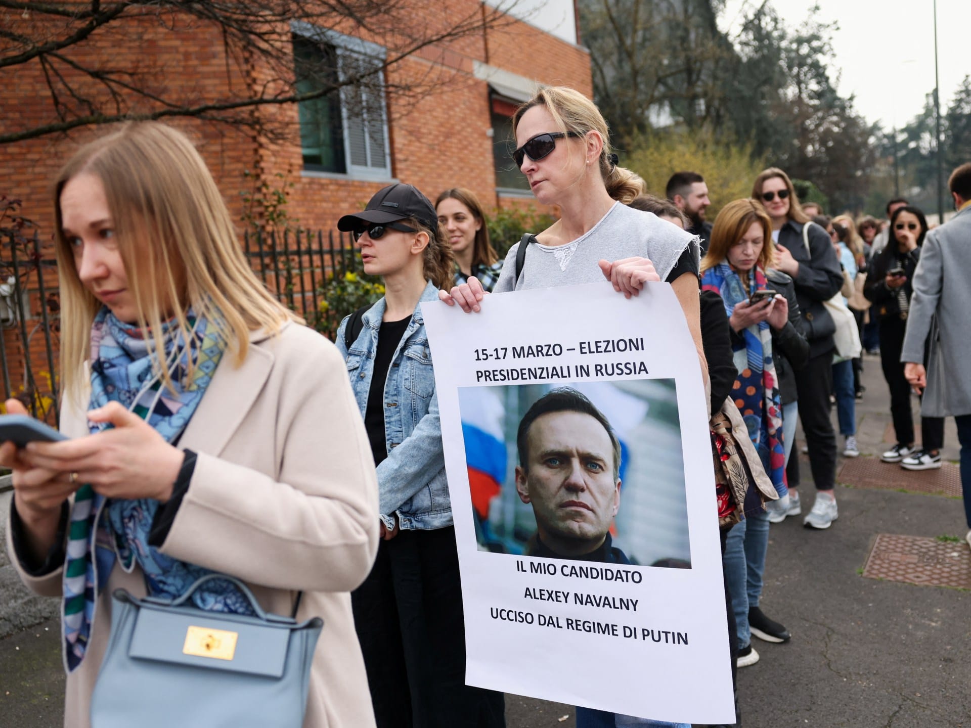 Russian journalists jailed for more than 5 years over alleged Navalny ties | Politics News