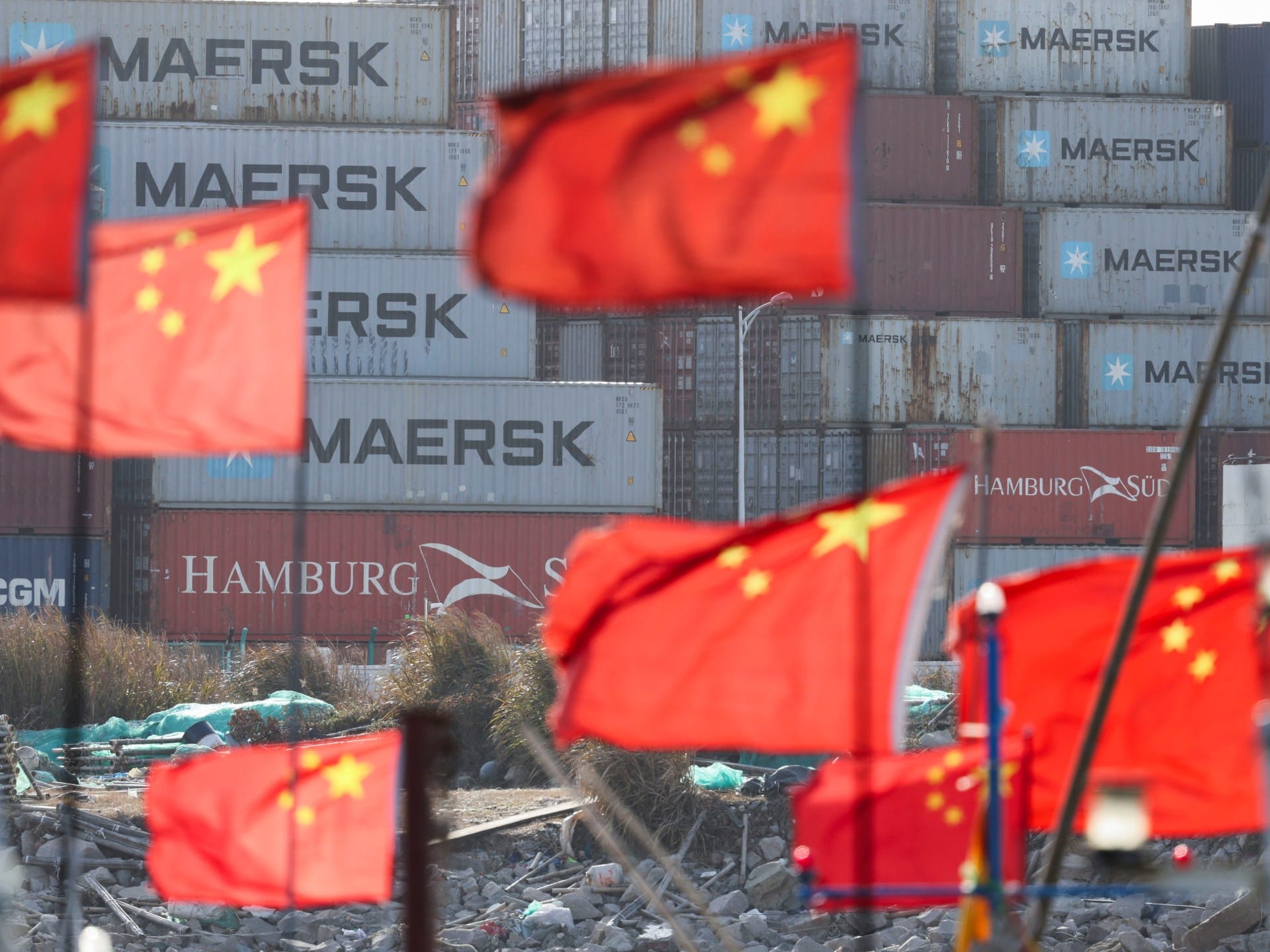 A growing trade war? Trump says China ‘wants to make a deal’ | Donald Trump News