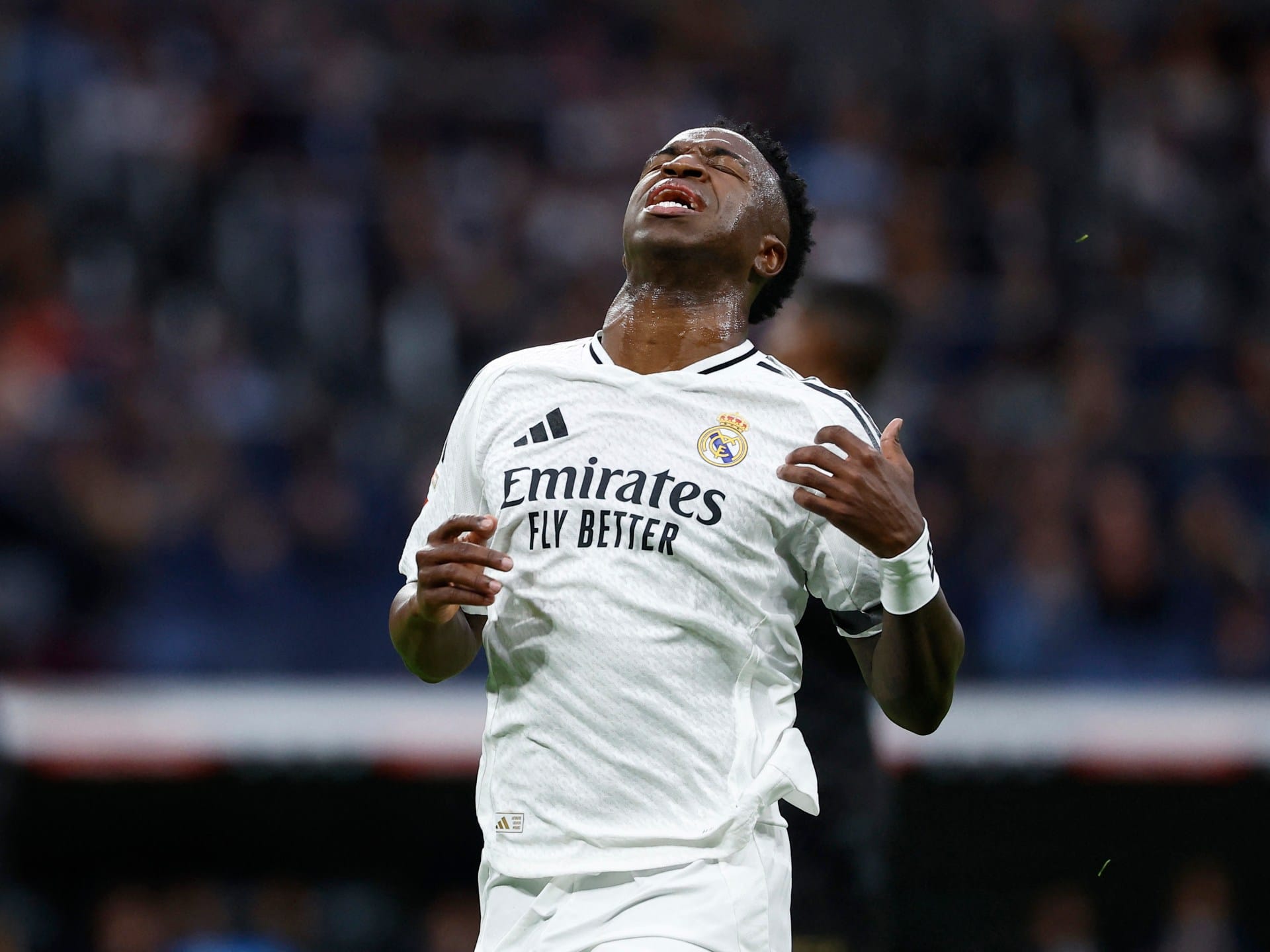 Vinicius misses another penalty as Real Madrid shocked by Valencia | Football News
