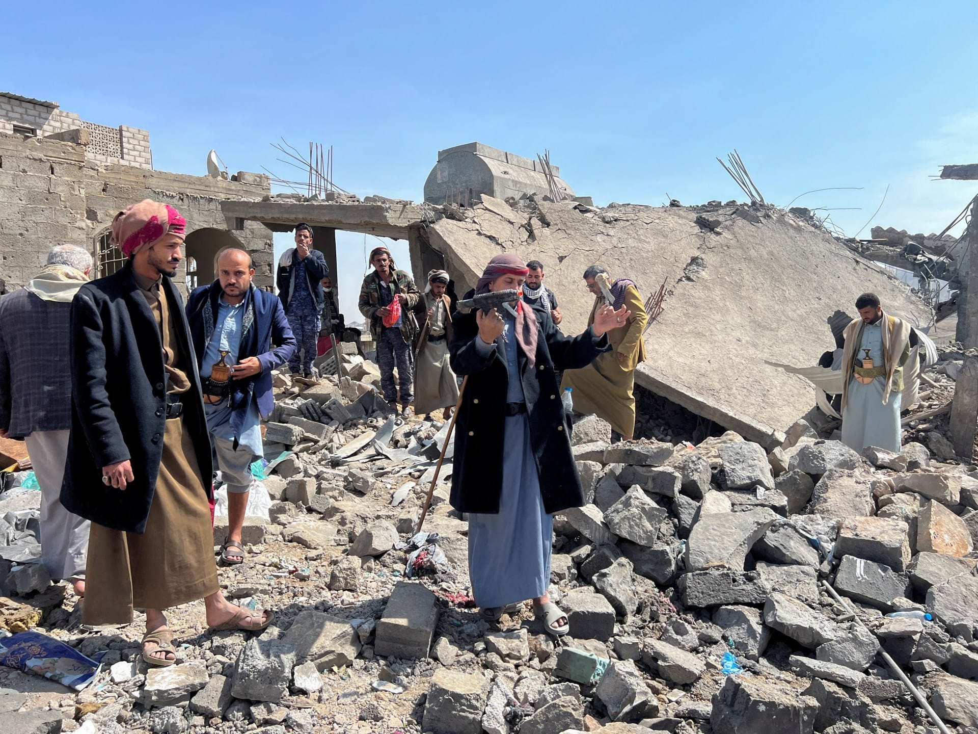 US attacks on Yemen killed 123 people since mid-March: Health authorities | Houthis News