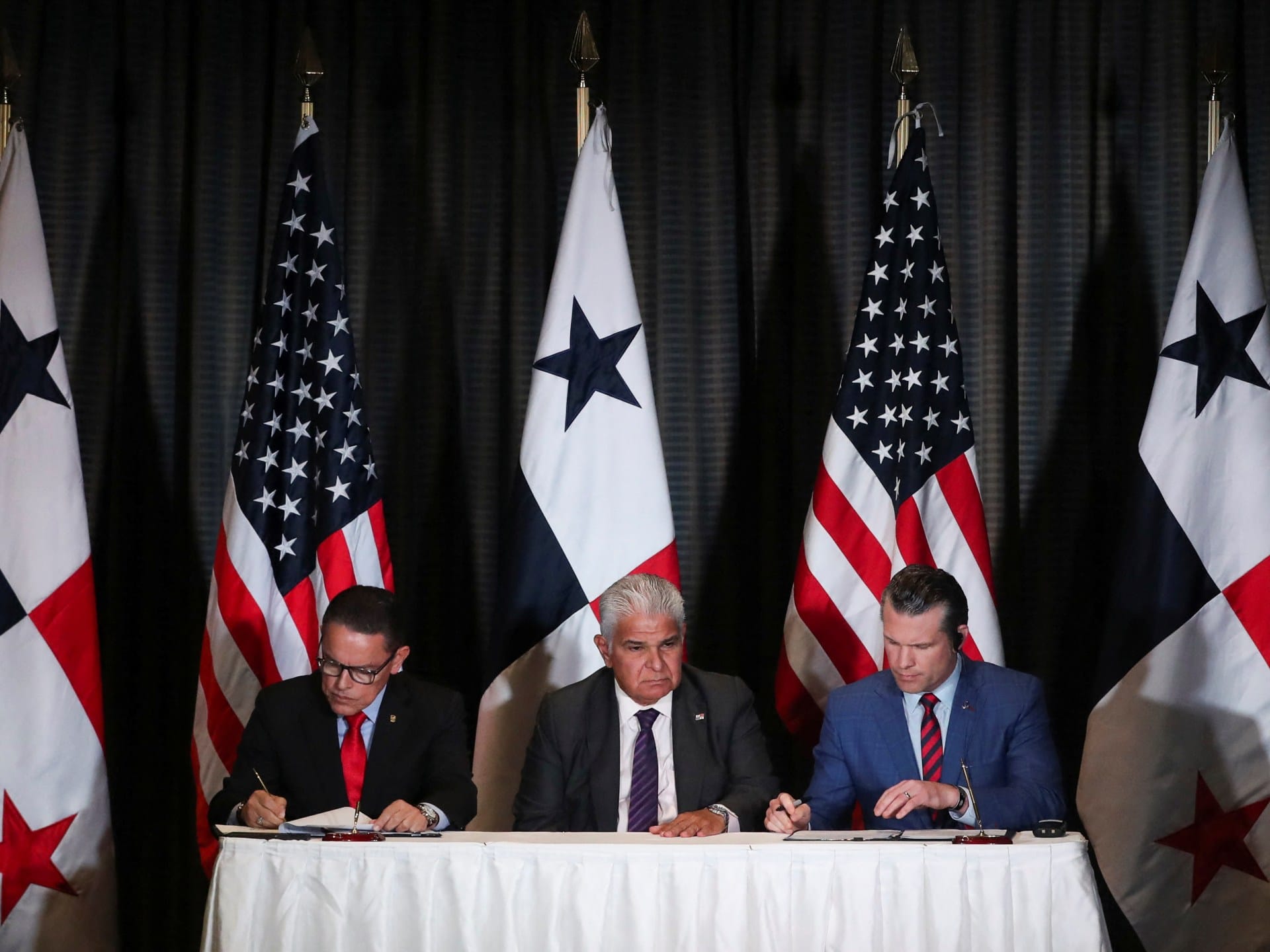 ‘Camouflaged invasion’: Panama opposition slams security pact with the US | Donald Trump News