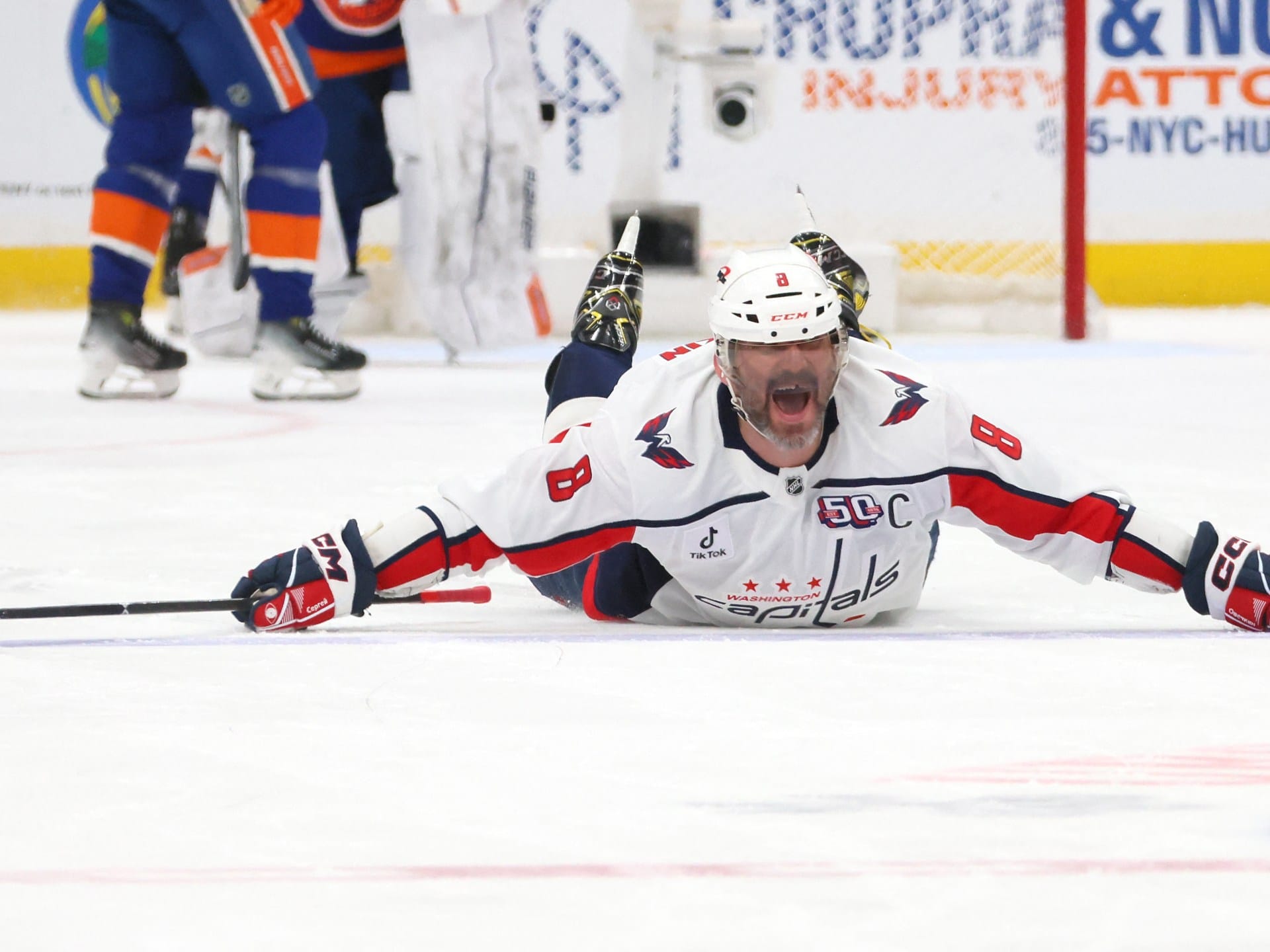 Capitals’ Alex Ovechkin breaks Wayne Gretzky’s NHL goal-scoring record | Ice Hockey News