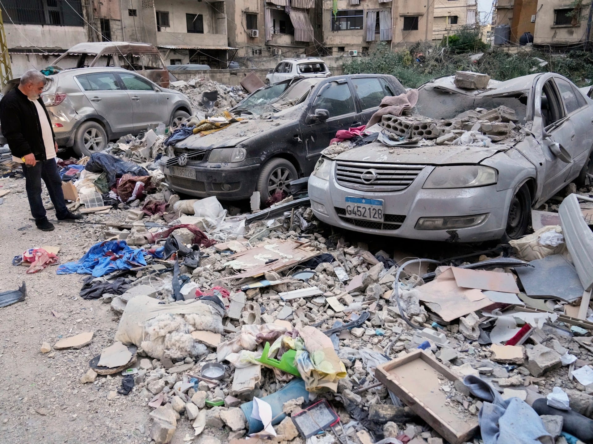 Israeli air strike on Beirut raises concerns over shaky ceasefire | Israel attacks Lebanon News
