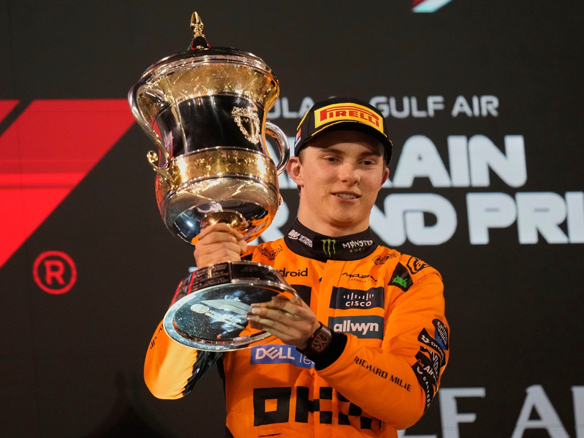 Oscar Piastri wins F1 Bahrain Grand Prix for McLaren | Motorsports News