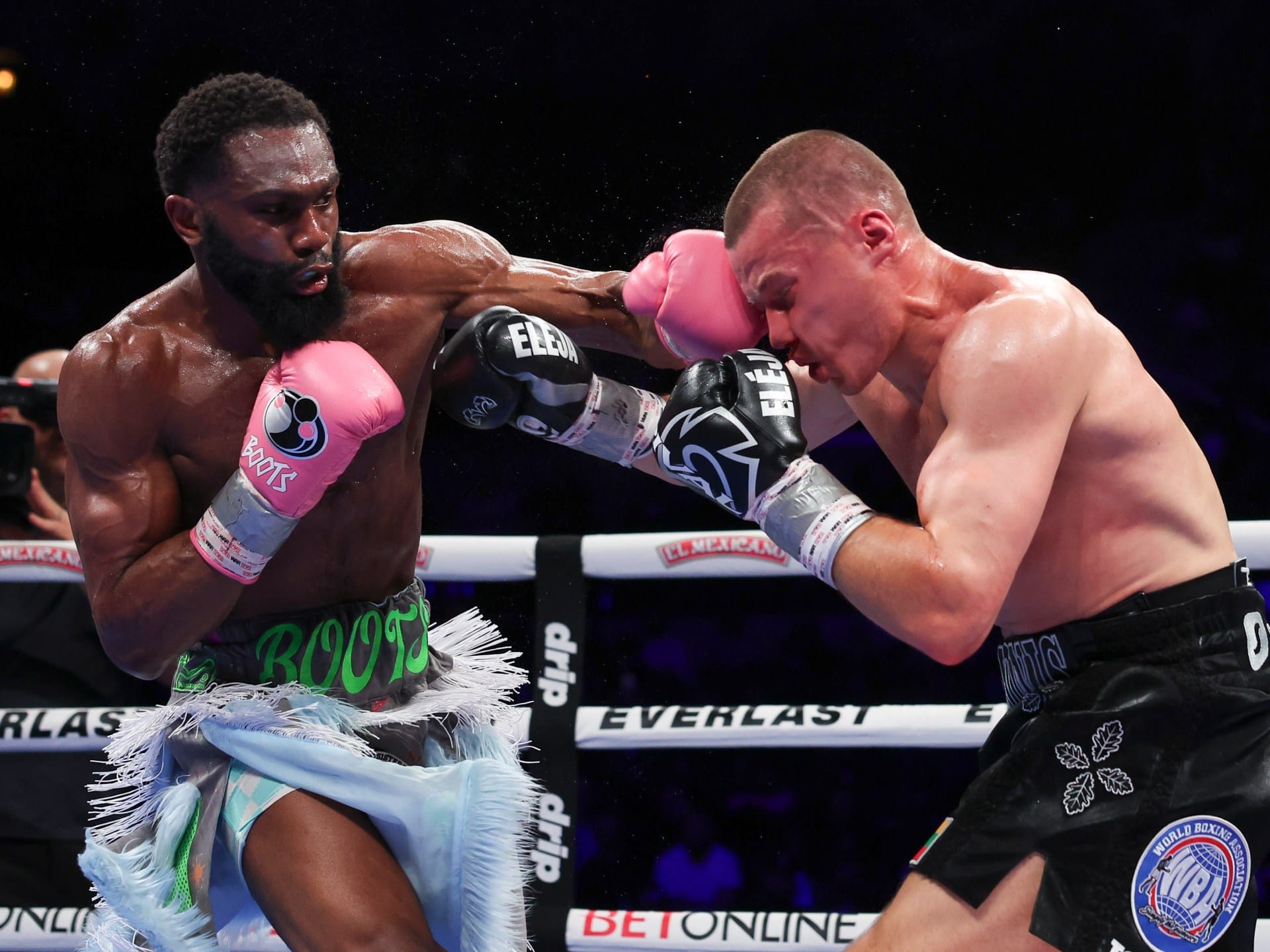 Ennis downs Stanionis to unify boxing’s IBF, WBA welterweight belts | Boxing News