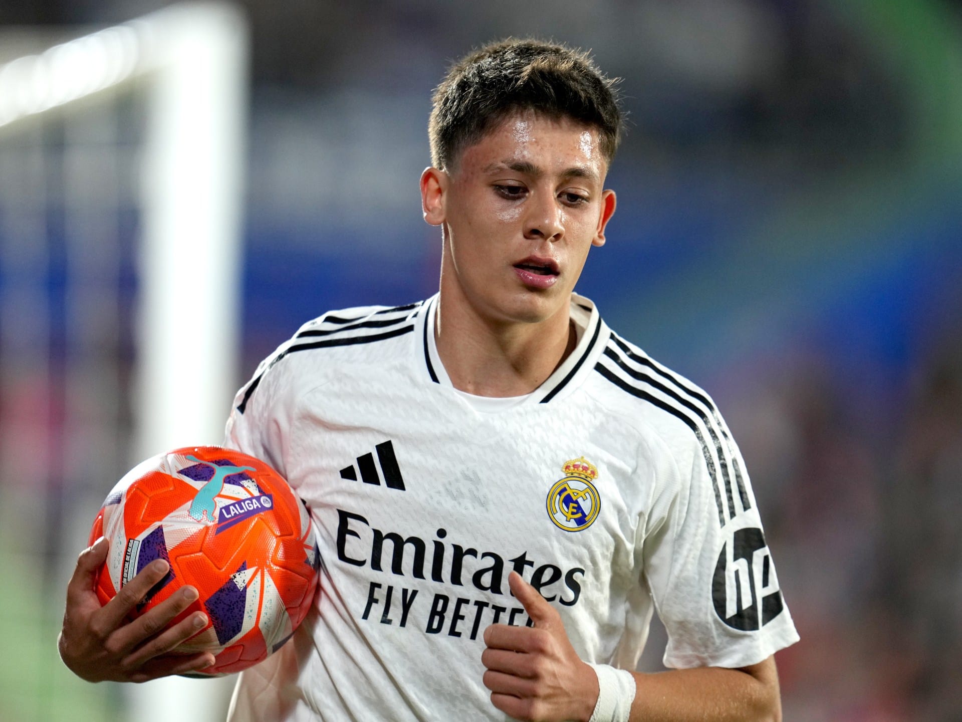 Real Madrid beat Getafe to keep LaLiga leaders Barcelona in sight | Football News