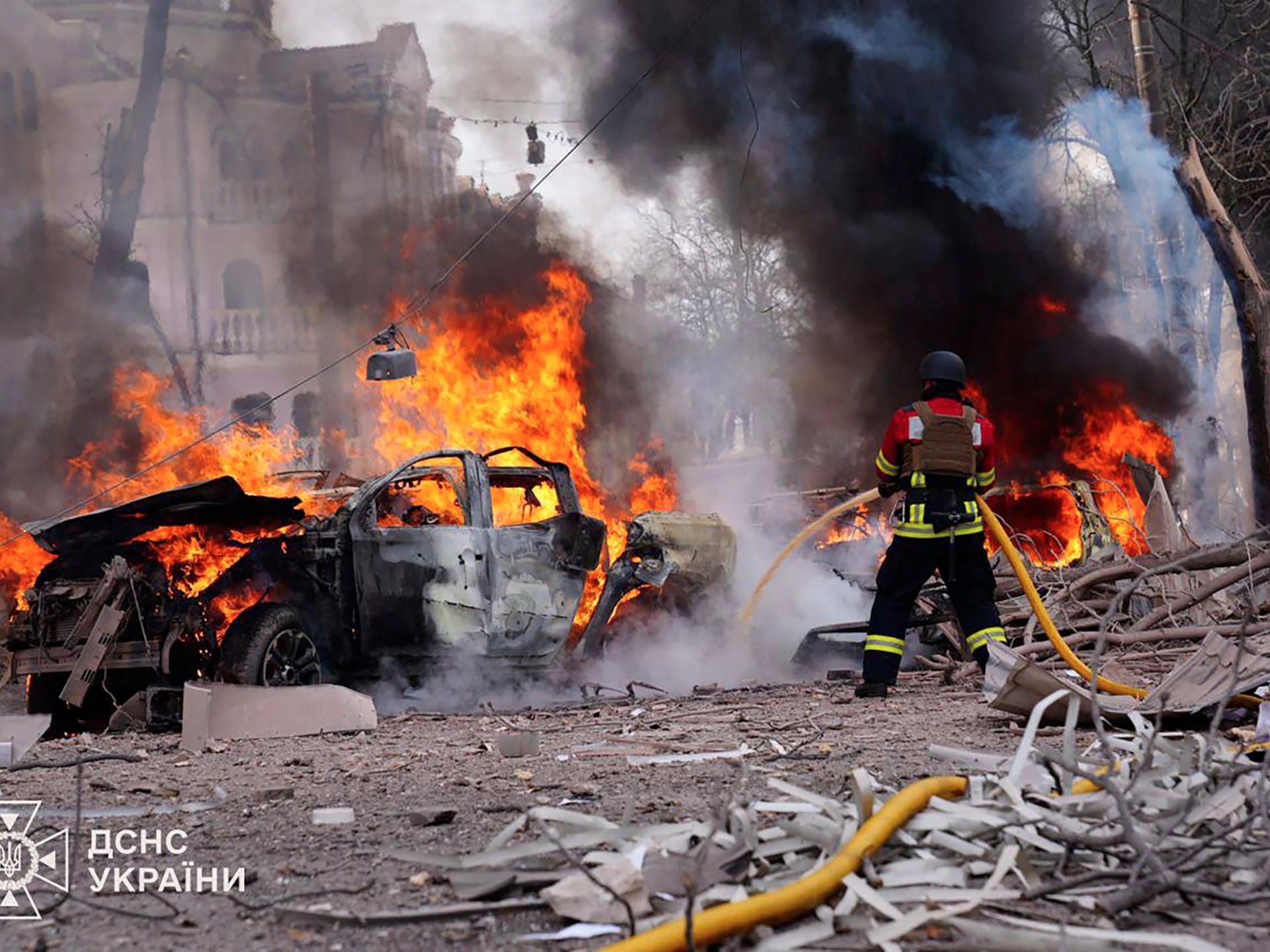 ‘Dozens dead and wounded’ in Russian attack on Ukraine’s Sumy: Zelenskyy | Russia-Ukraine war News ‘Dozens dead and wounded’ in Russian attack on Ukraine’s Sumy: Zelenskyy | Russia-Ukraine war News